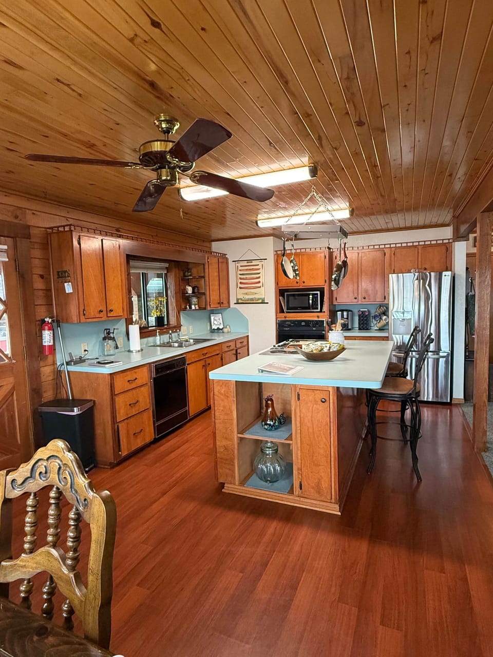 Callender Blue full kitchen