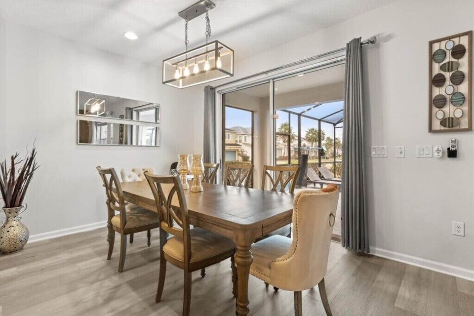 2610 Calistoga Ave (7).jpg