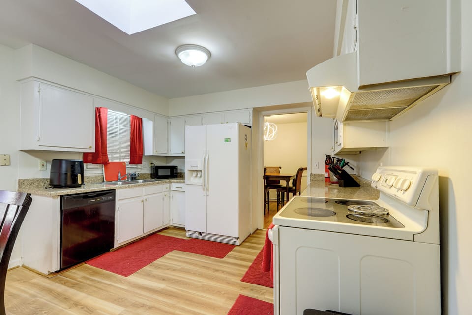 Kitchen | Central Heating & A/C | In-Unit Laundry