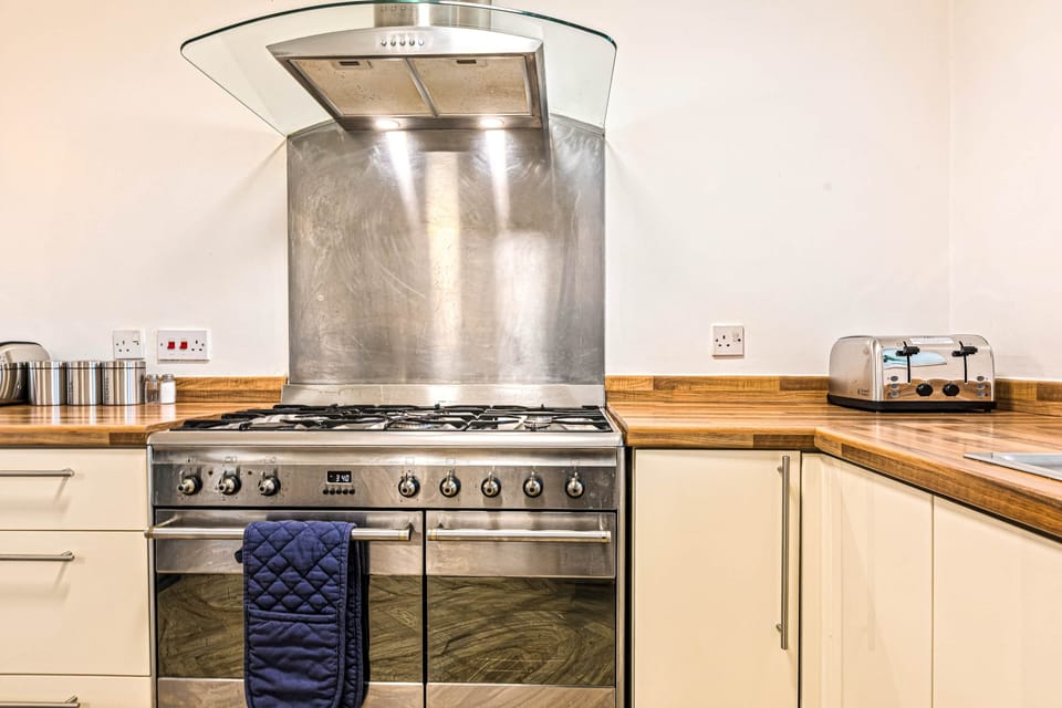 Kitchen...
