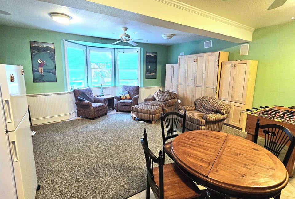 basement game room.  75" TV, PS 5, and shuffle board ALL NEW for 2026!