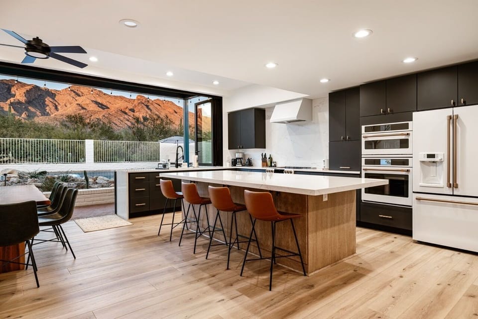 Accordion sliders bring new meaning to outdoor living