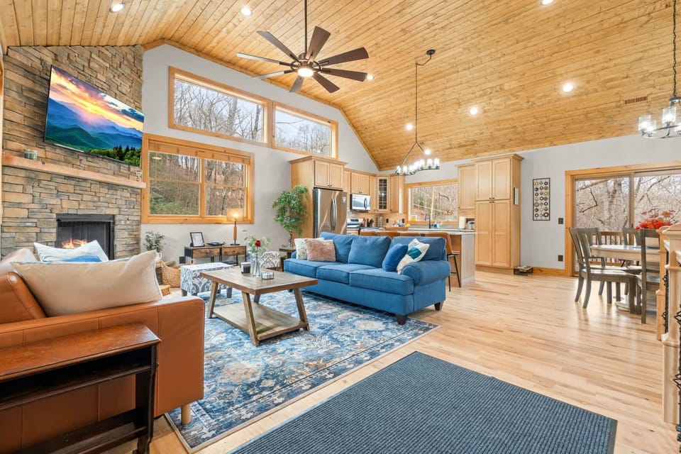 1 web or mls 359 vixen ln