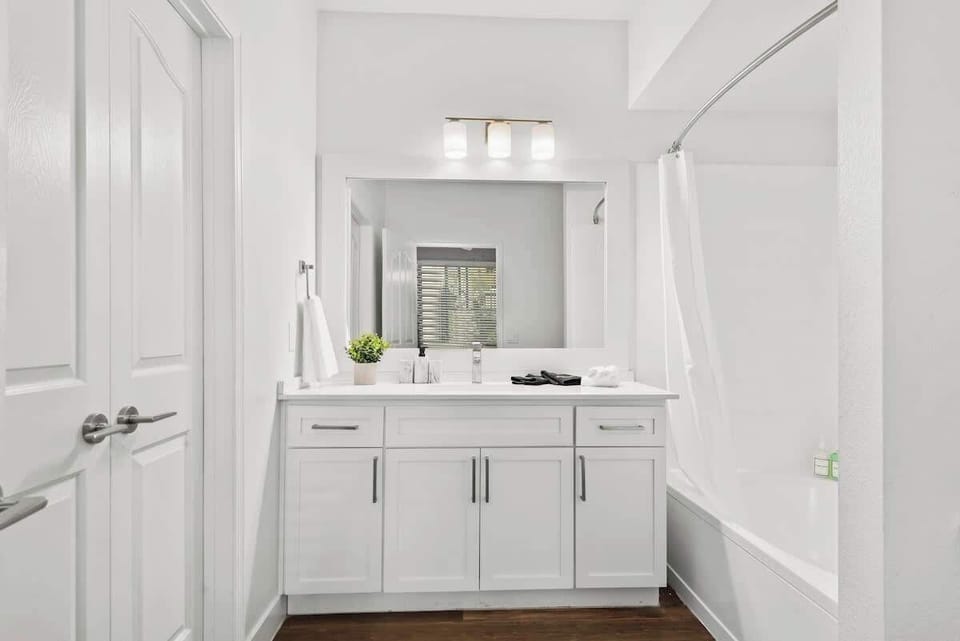 Sparkling space for refreshing routines