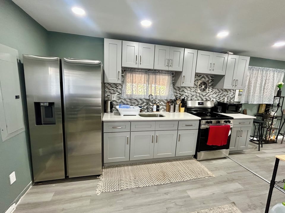 Fully equipped kitchen!