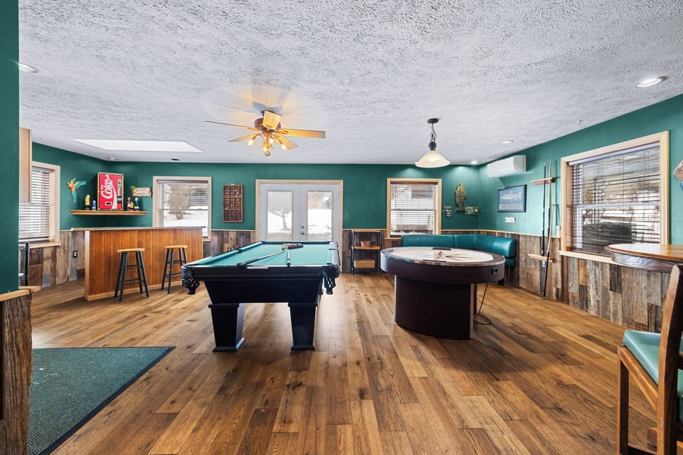 Large game room