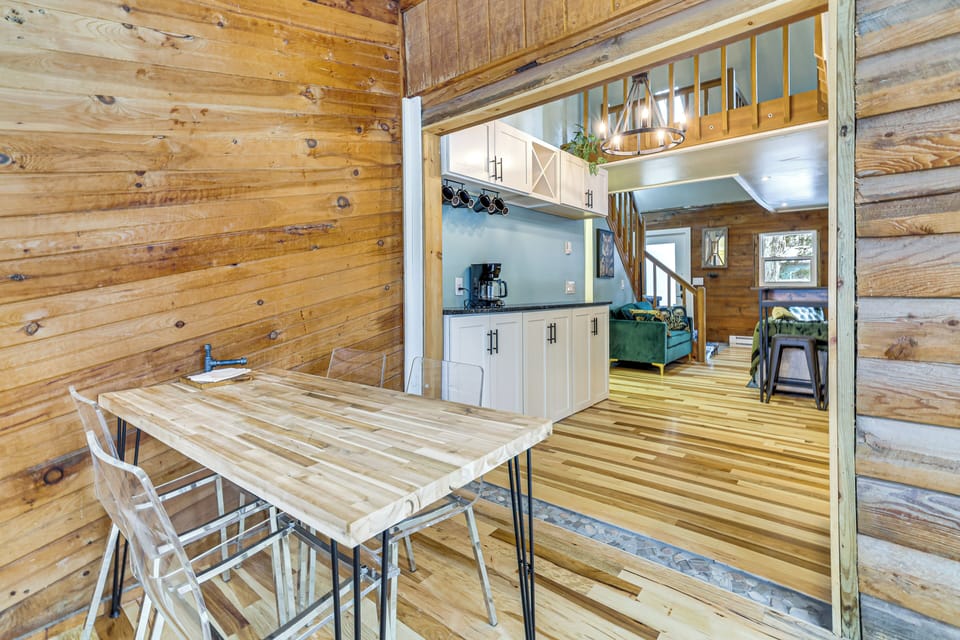 Kitchen | Dining Area | Cooking Basics | Coffee Maker