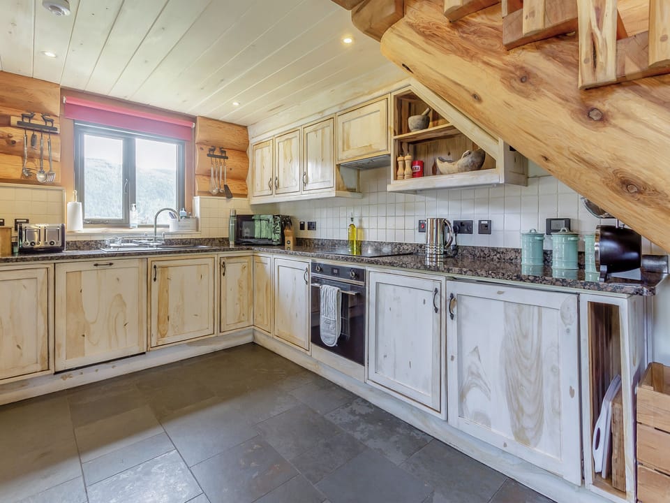 Kitchen | Buteo - Eagle Brae, Beauly, near Drumnadrochit