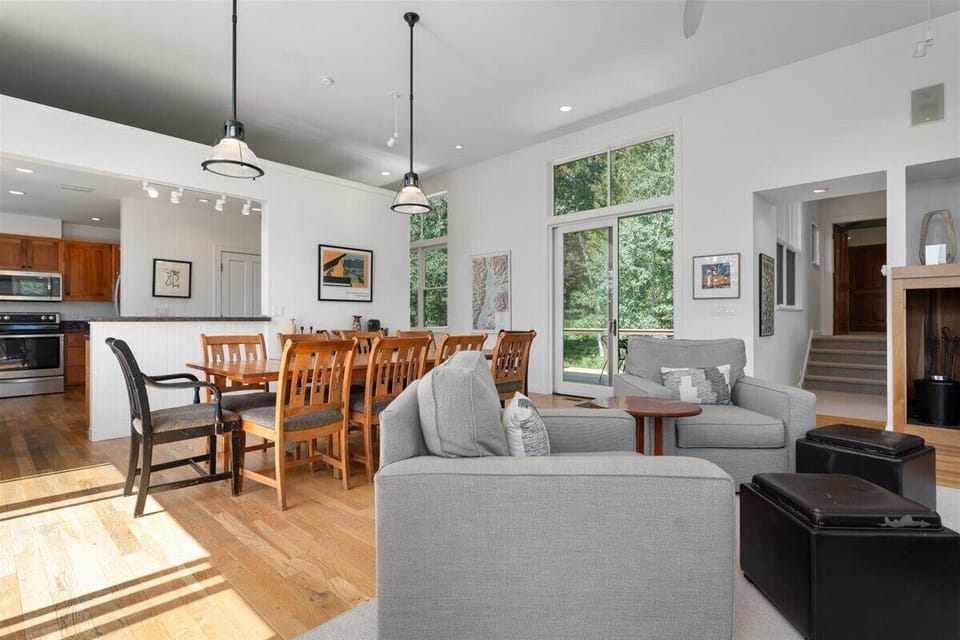 Living and Dining Room