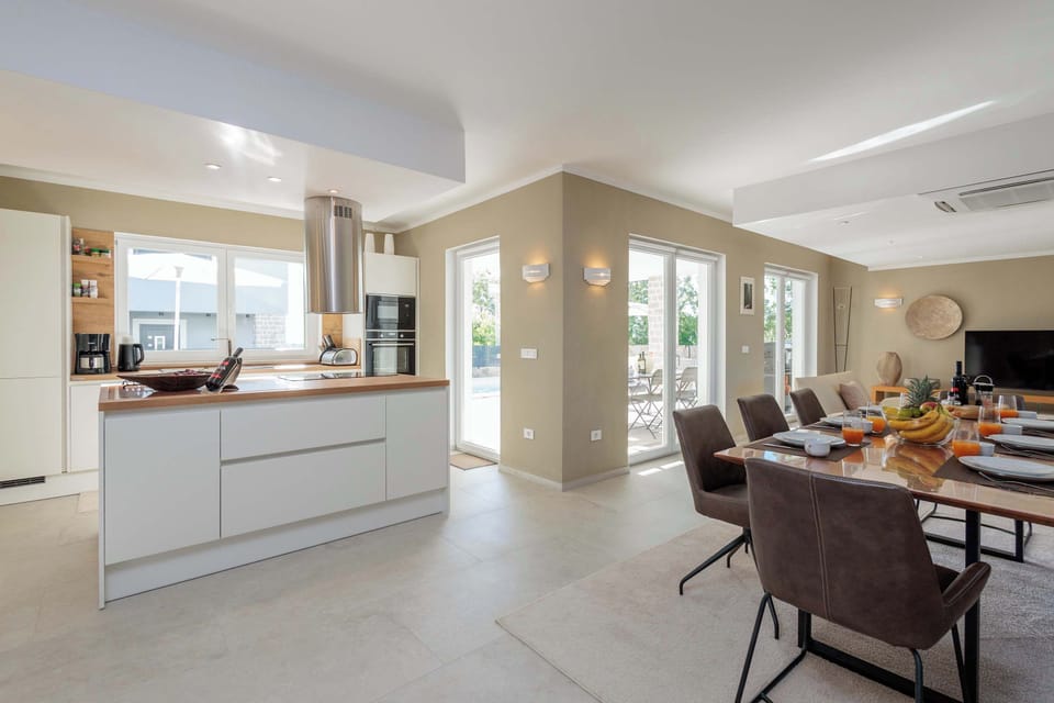 Open kitchen and dining area