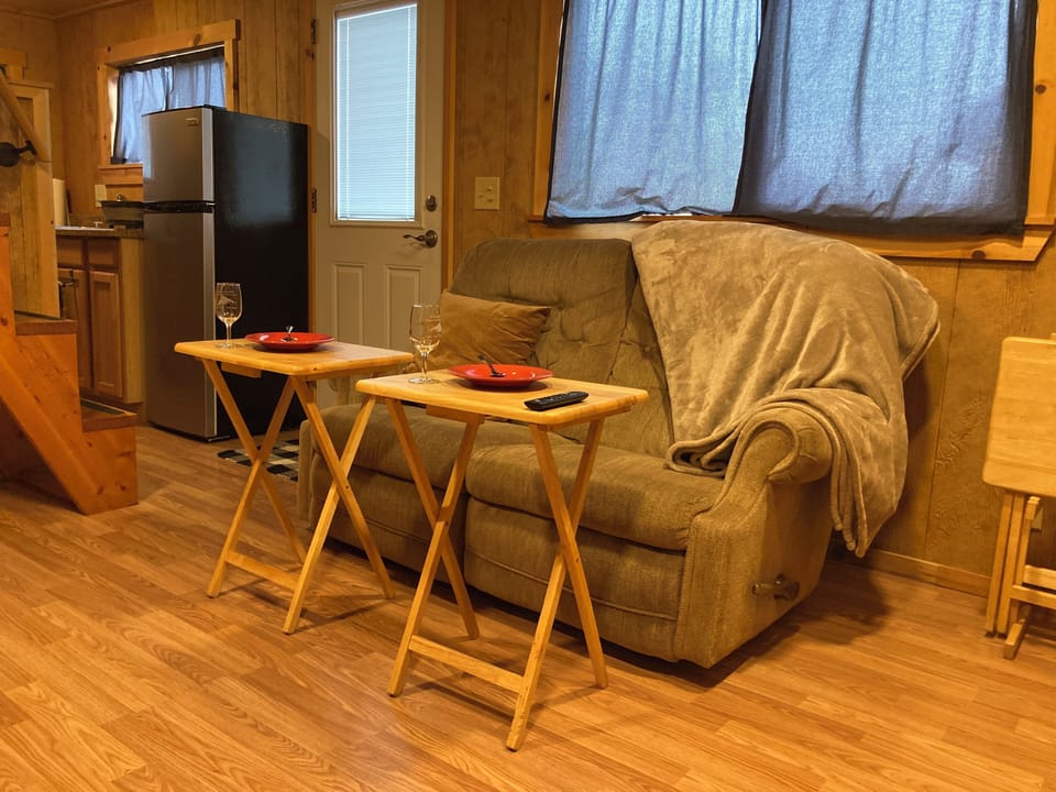 Tray tables contribute to a convenient dining and experience.