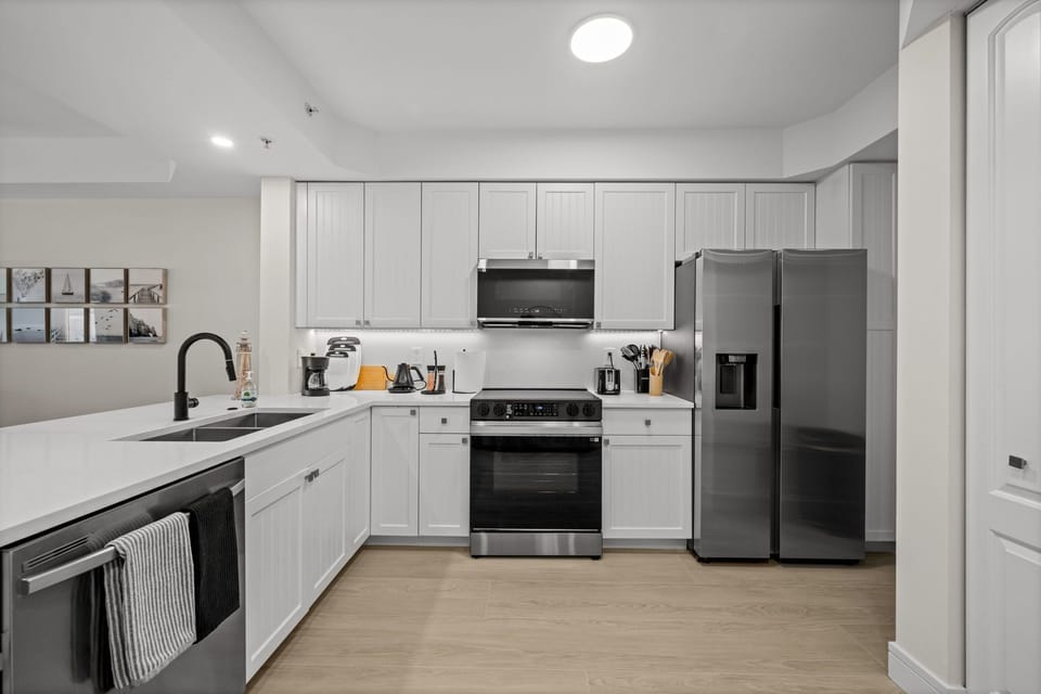 Kitchen (continued)