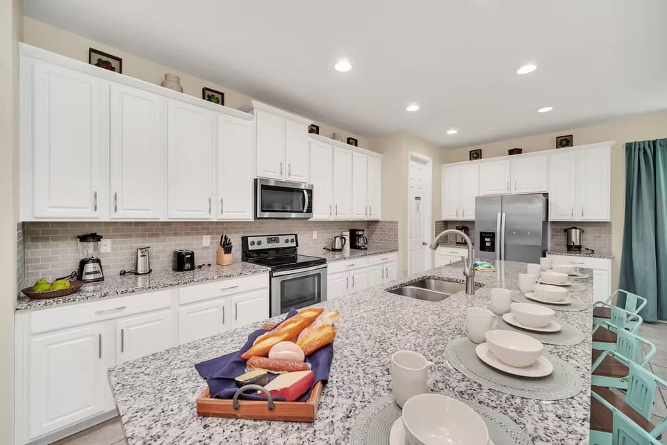 Solara Resort outdoor pool — included, no extra fees, Kissimmee