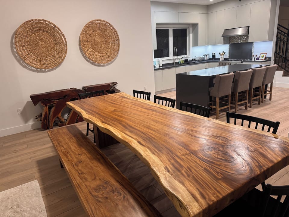 10 person live edge dining table