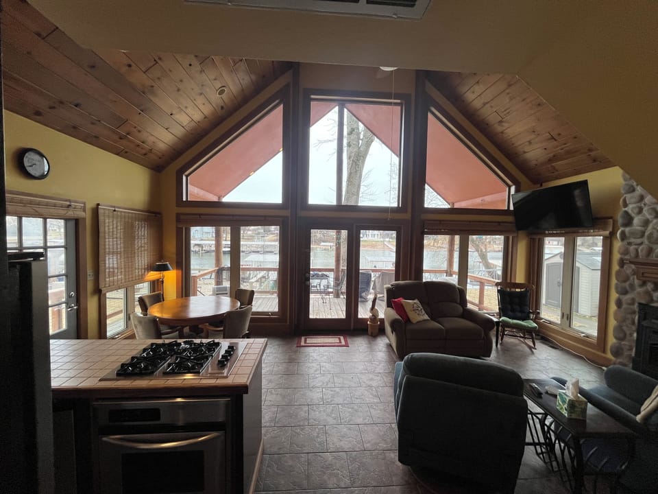 Living Room, Dining & Kitchen with amazing views!