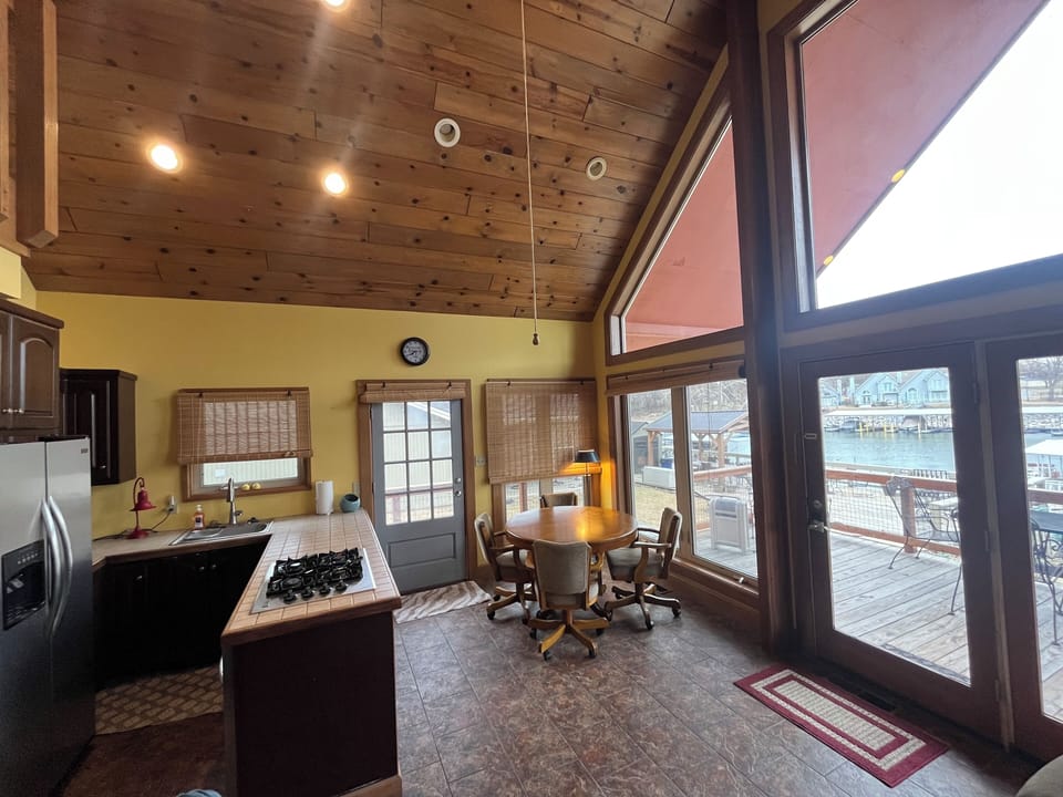 Living Room, Dining & Kitchen with amazing views!
