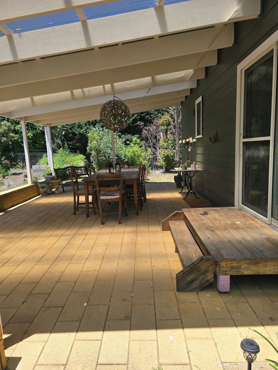 Outdoor dining