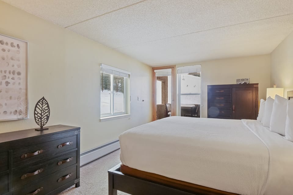 Indoors, Cabinet, Furniture, Bed, Chair