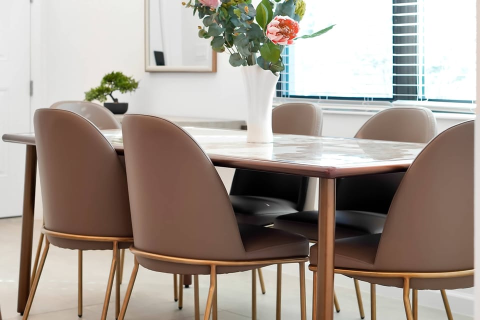 High-quality finishes and artistic touches ensure every meal feels like a special occasion.