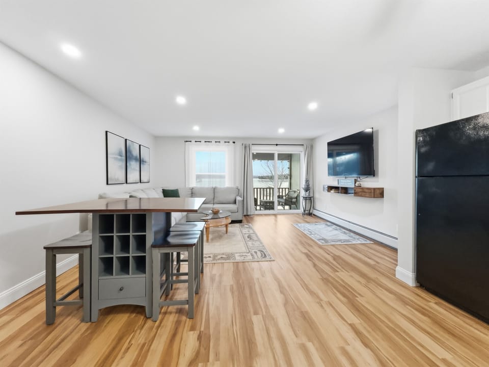 Open spacious layout.