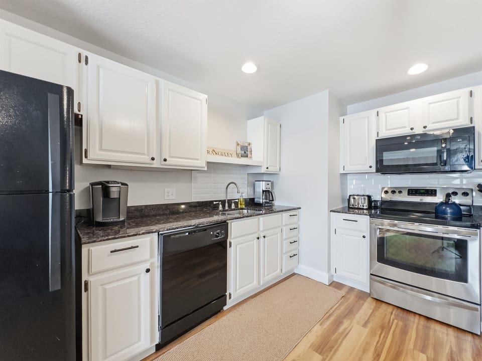 Well appointed kitchen. 