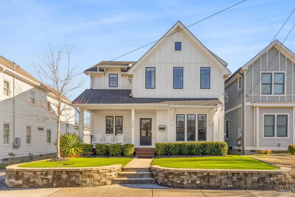 Beautiful, stand-alone home in a central Nashville location - walking distance to historic Germantown and just 1.5 mi to all of downtown`s attractions. Covered front porch and 2 car garage.