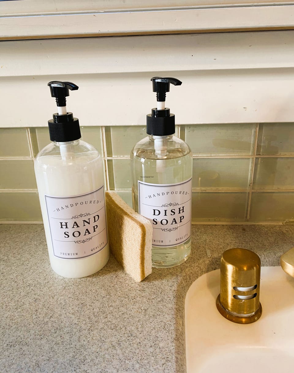 Bathroom amenities
