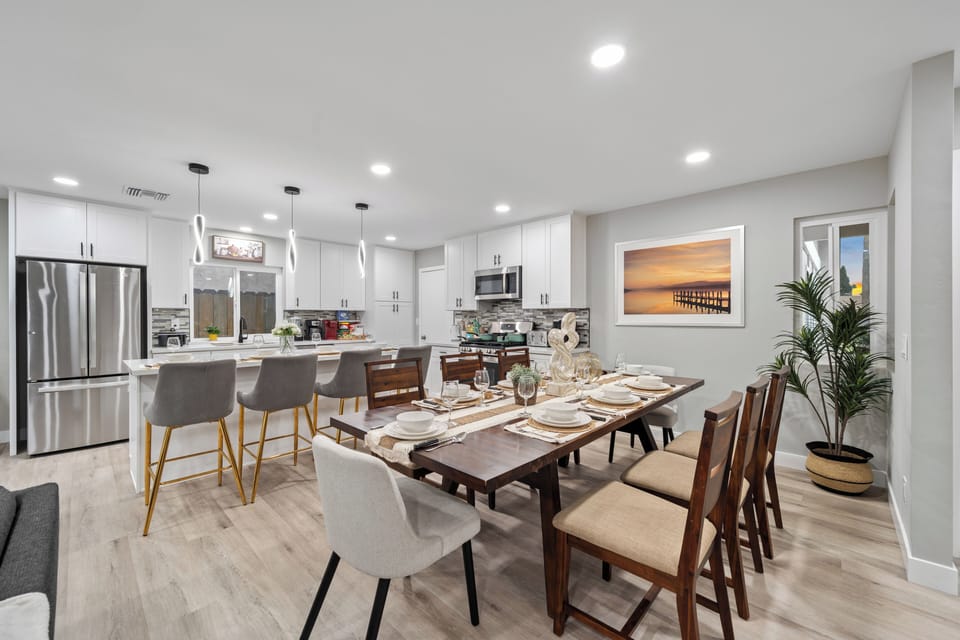 Inviting dining area perfect for shared meals and cozy gatherings.