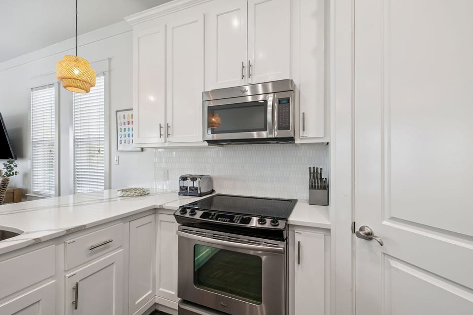 Fully equipped kitchen