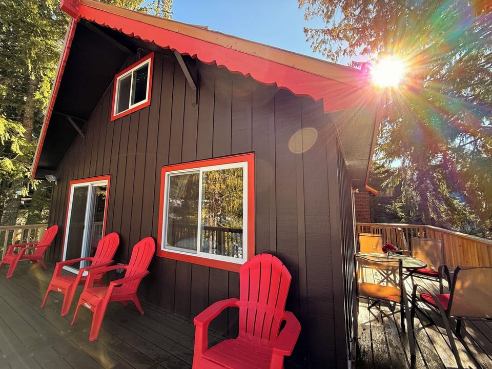 8 adirondack chairs + outdoor dining table sits 4