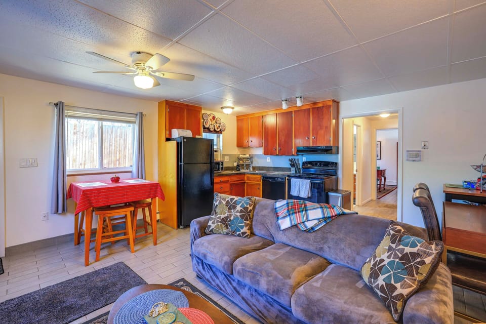 Living Room | Smart TV | Full Sleeper Sofa | Single-Story Unit