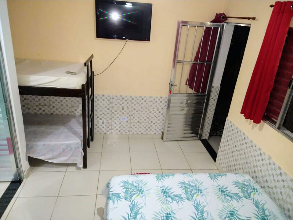Vista das acomodações da suíte 10