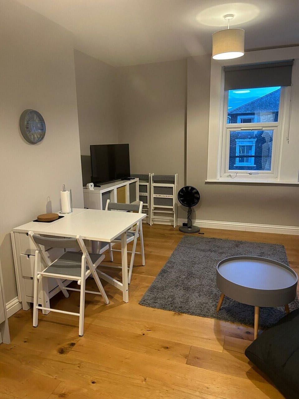 Living Room / Lounge