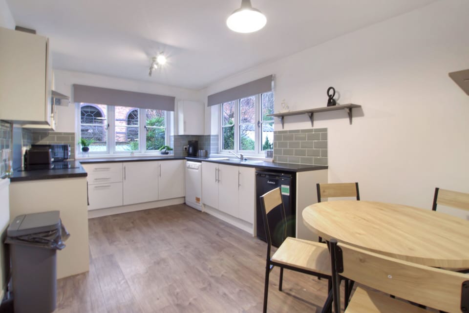 Kitchen and dinning room