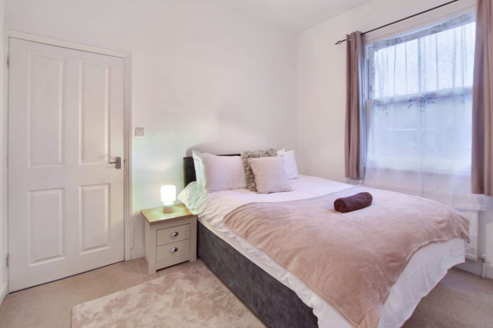 Cream bedroom