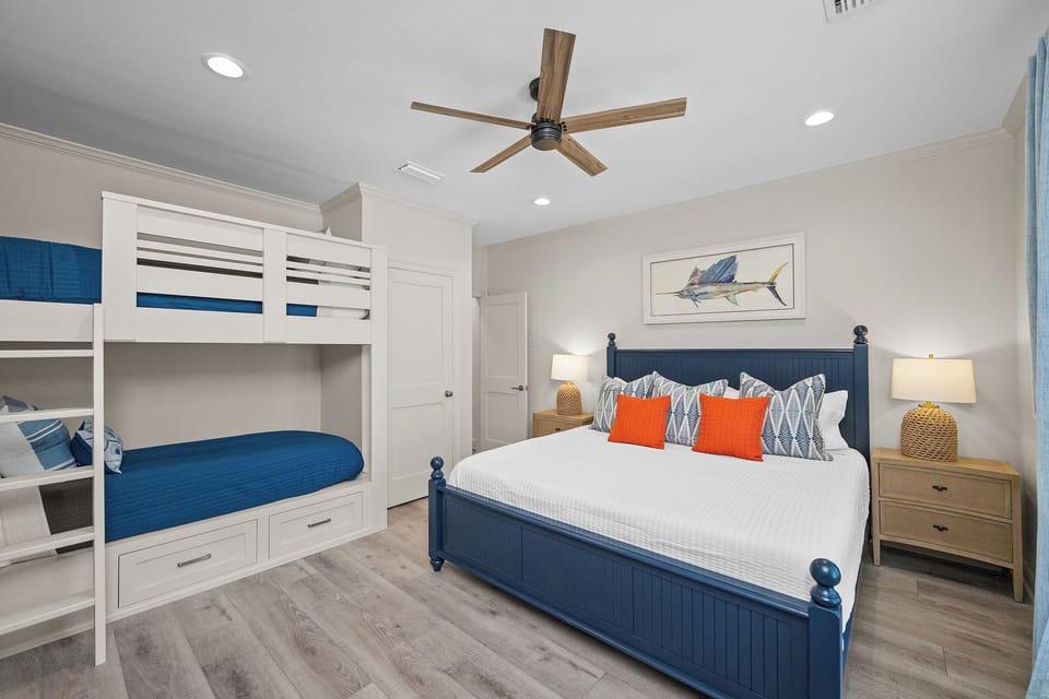 Main Level (2nd Floor) King Room with Twin over Twin Bunks and a Shared Bathroom