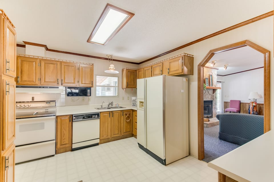 House 1: Kitchen