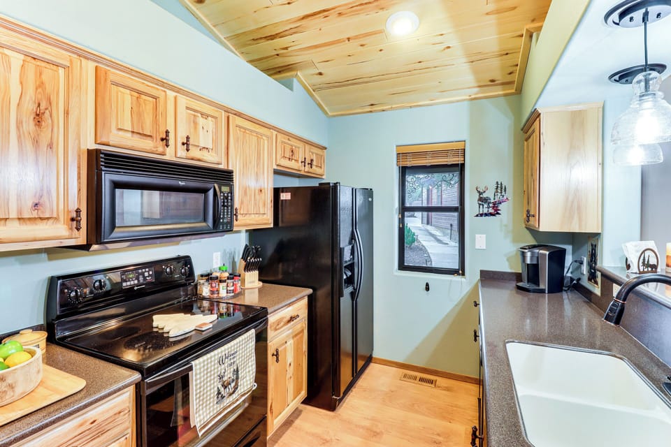 Kitchen | Dishwasher