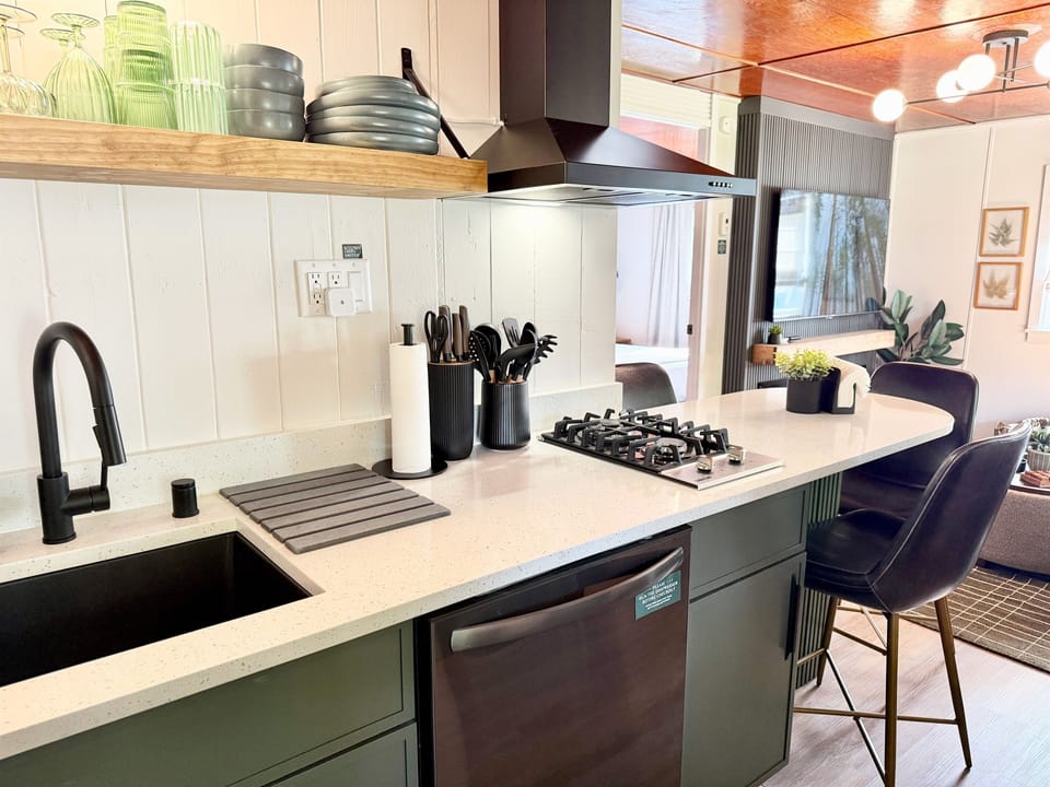 Timber Kitchenette