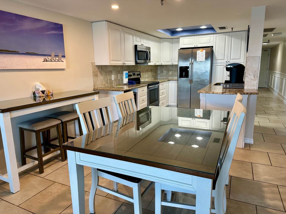 Fully loaded Kitchen 