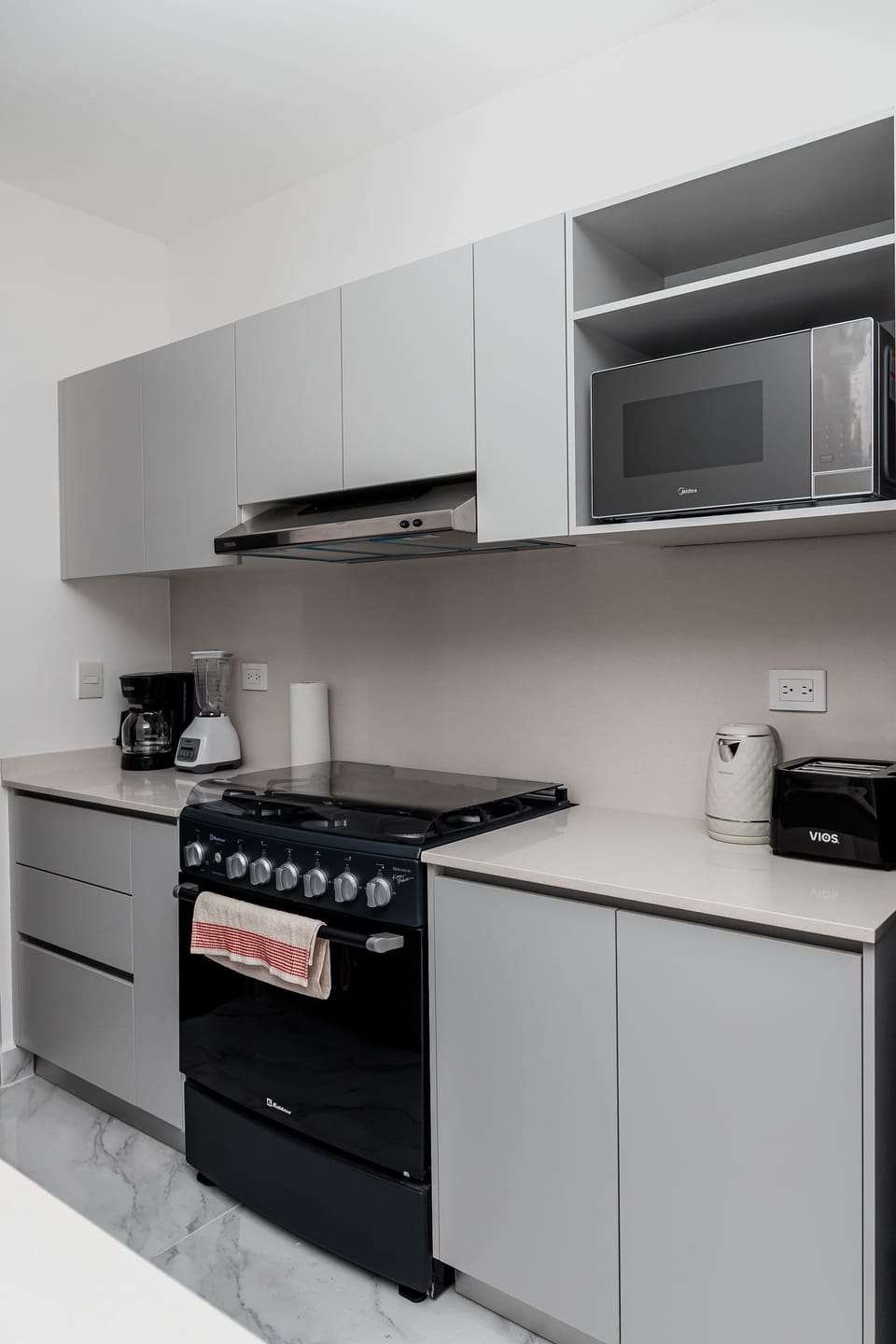 Equipped Kitchen