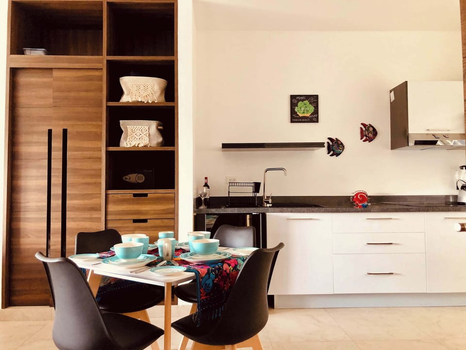 Kitchen, Clothing Storage & Dining Table