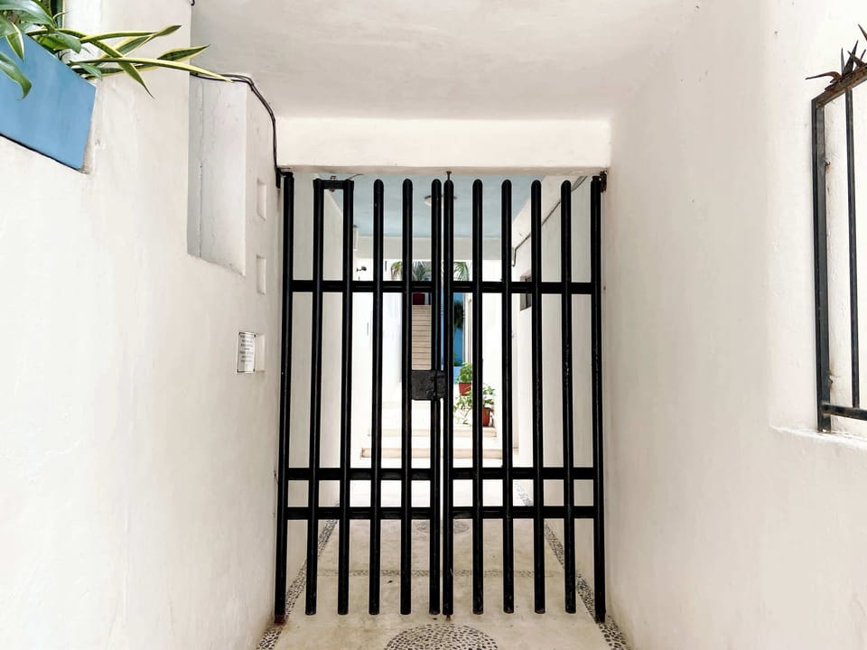 Main entrance 