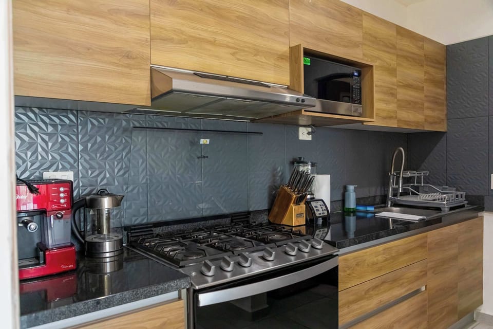 Equipement and Accessories in Kitchen