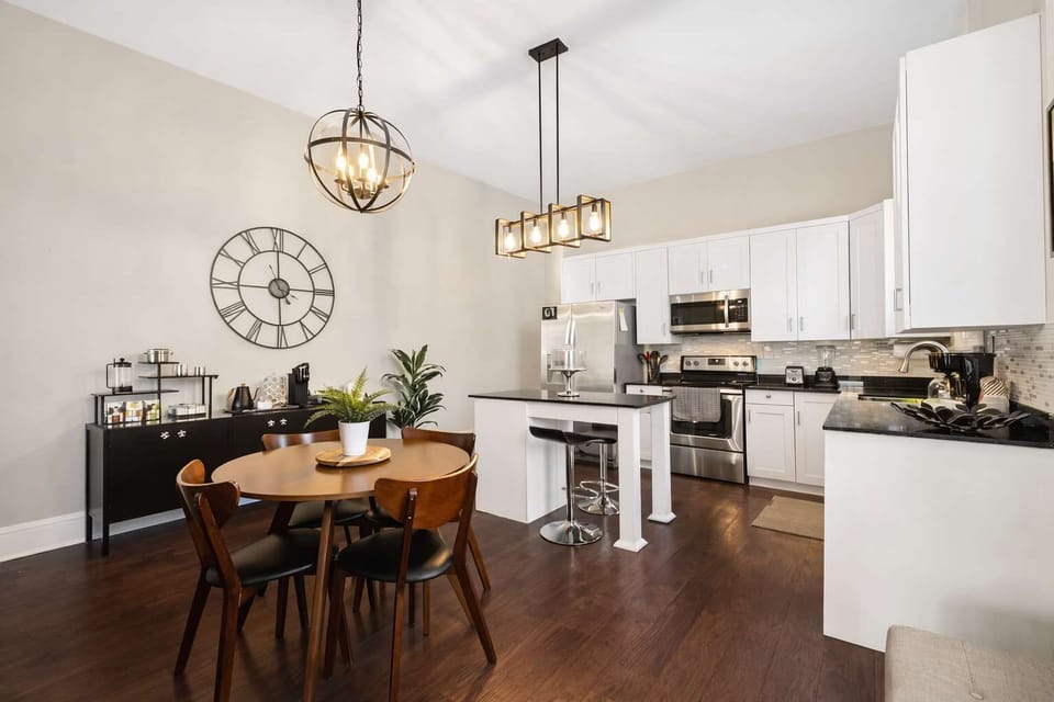 Kitchen: Spacious kitchen perfect for cooking and gathering.