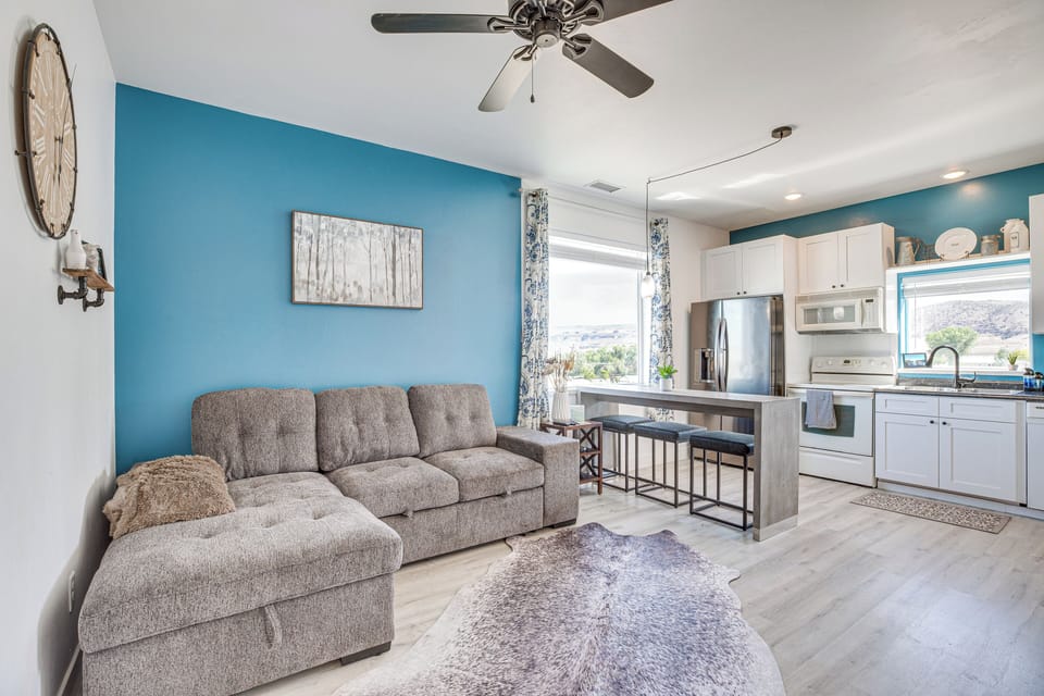 Loma Vacation Rental | 1BR | 1BA | 1,000 Sq Ft | 1 Step to Enter