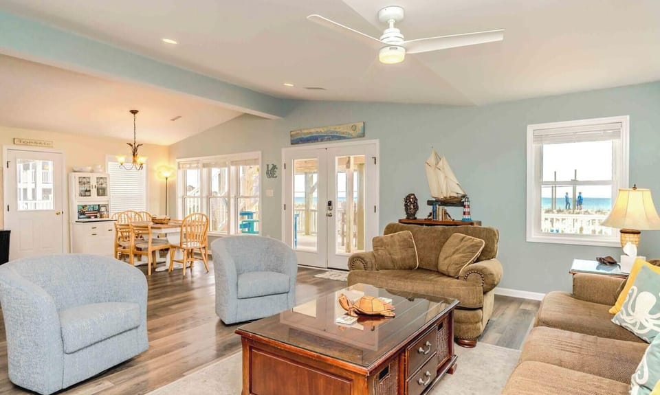 Living Area II