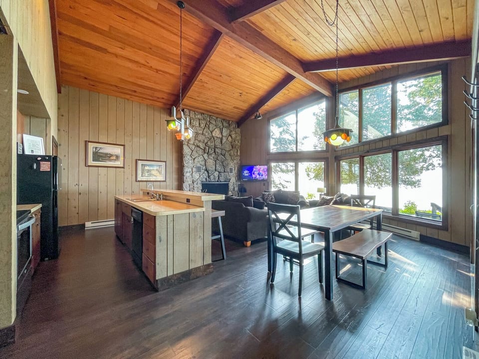 Located on one easy-access level, Notre Reve boasts four bathrooms and three bedrooms, and a spacious living area.