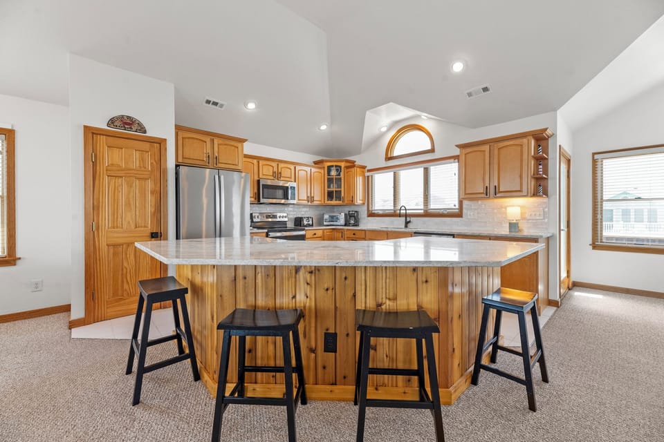 OSO16: Sea of Grace | Top Level Kitchen