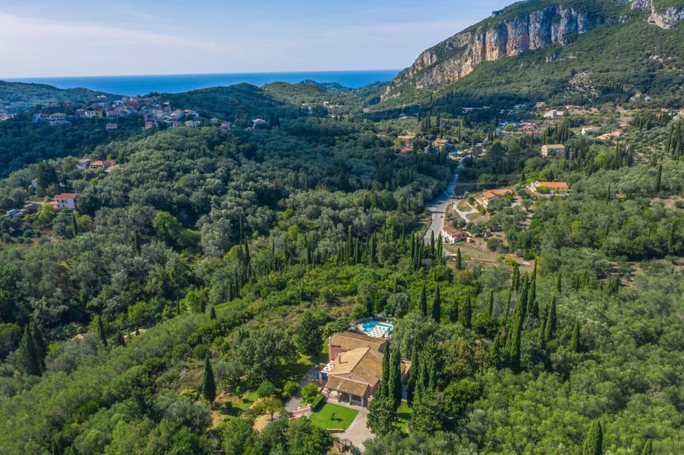 Villa Victor image